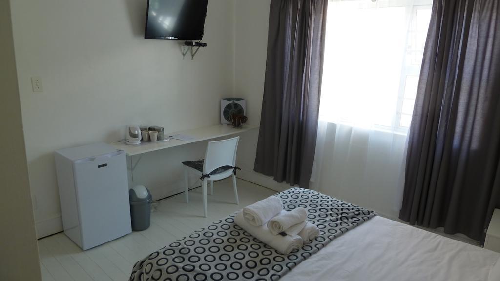 20 On Dixton Apartment เคปทาวน์ ห้อง รูปภาพ