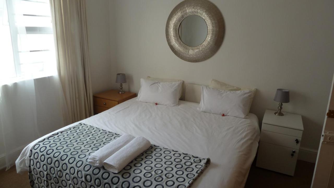 20 On Dixton Apartment เคปทาวน์ ห้อง รูปภาพ