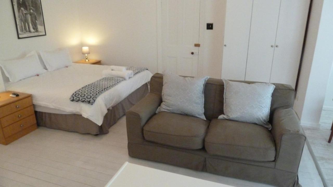 20 On Dixton Apartment เคปทาวน์ ห้อง รูปภาพ